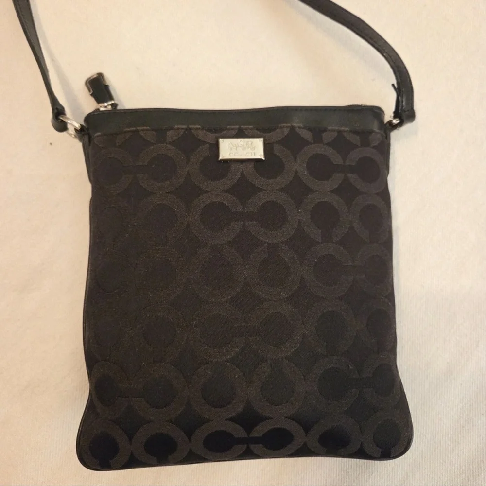 Coach Black Signature C Crossbody Bag - Picture 3 of 6